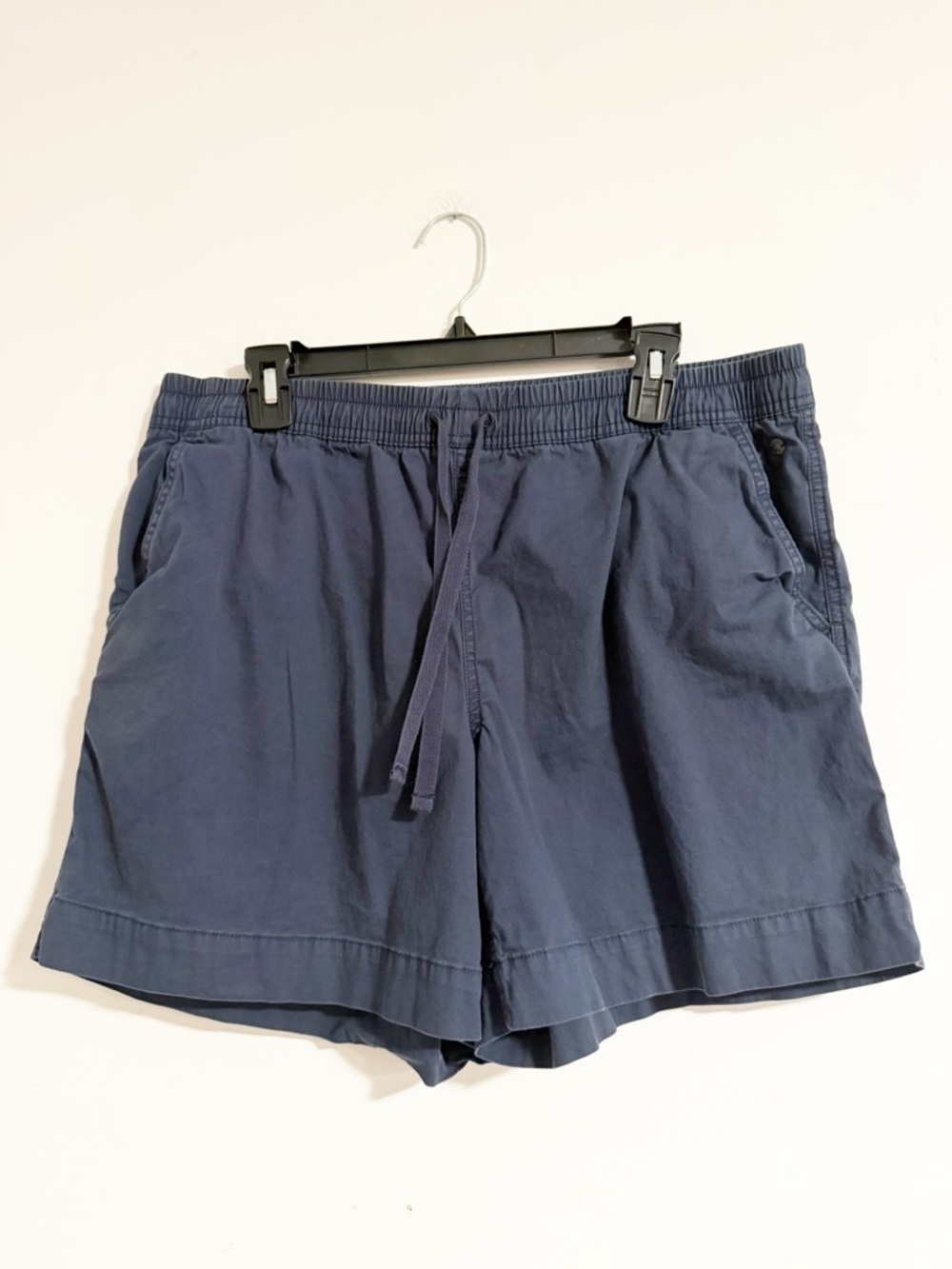 L.L. Bean Favorite Fit Navy Blue Elastic Drawstring Shorts Size 14 Cotton